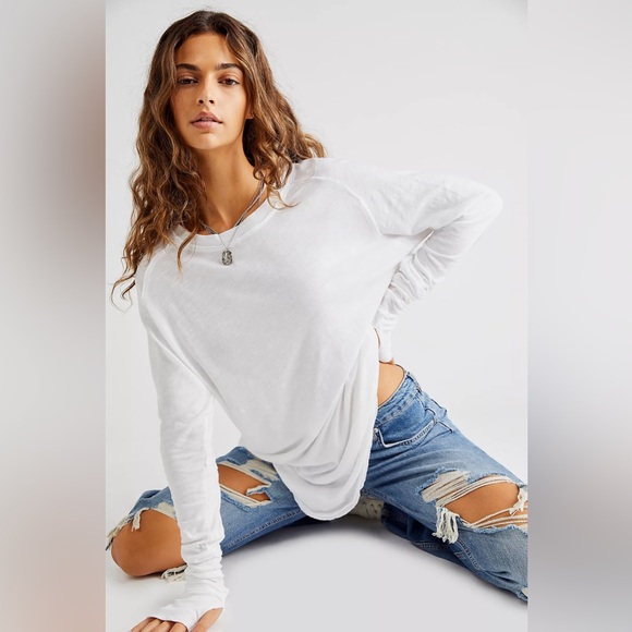 We The Free Tops - Free People We The Free Arden Tee in Optic White Size Small NEW WITH TAGS